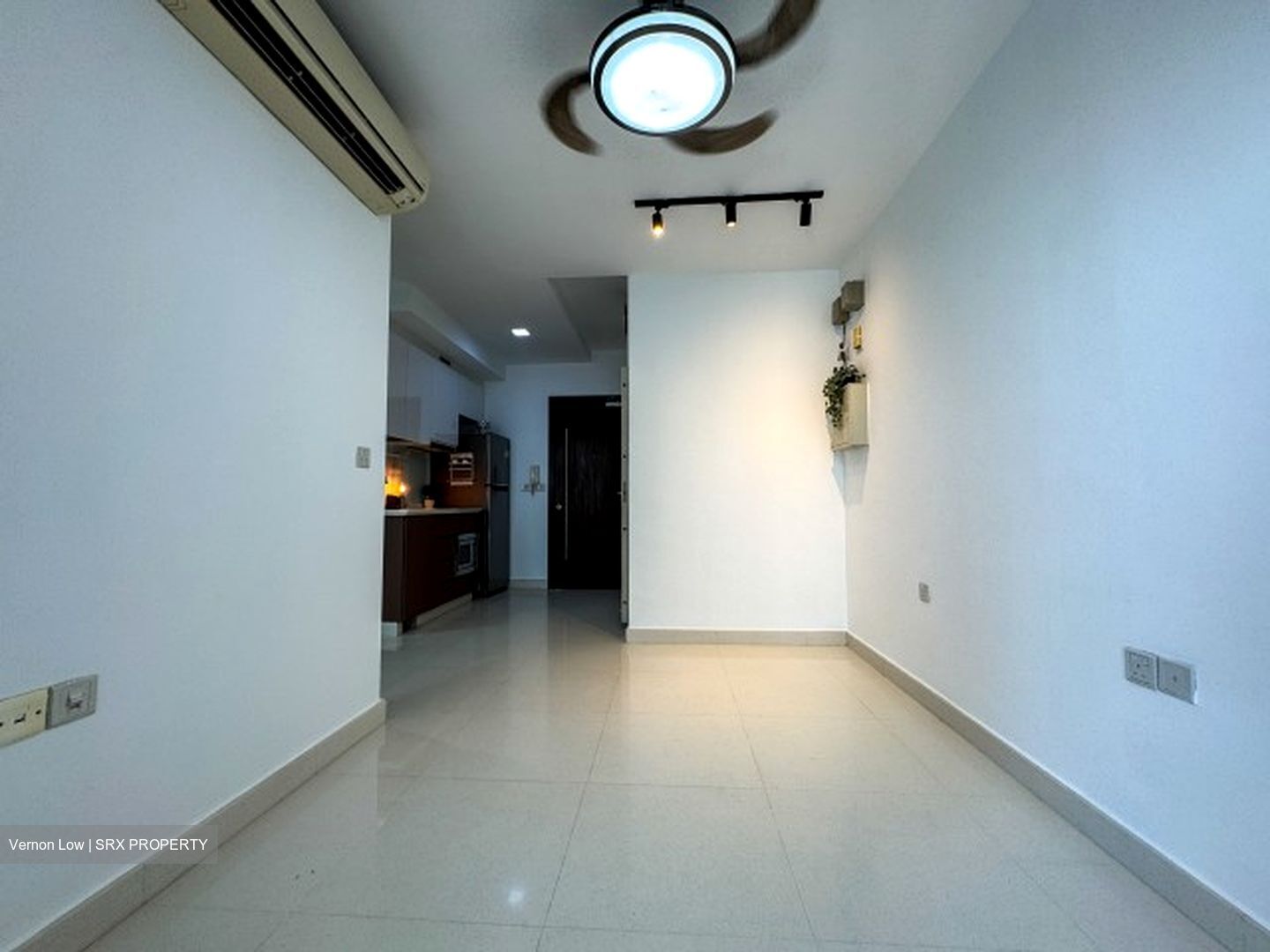 Kensington Square (D19), Apartment #580301131